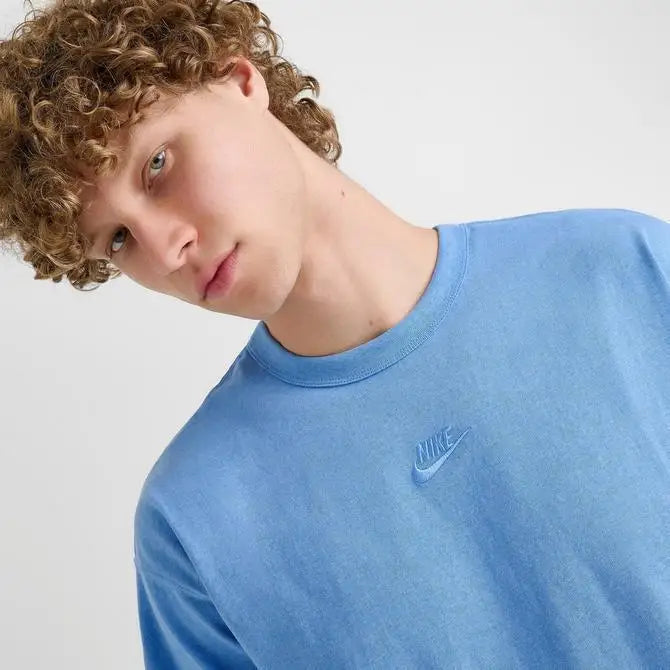 NIKE | Men's Nike Sportswear Premium Essentials T-Shirt
