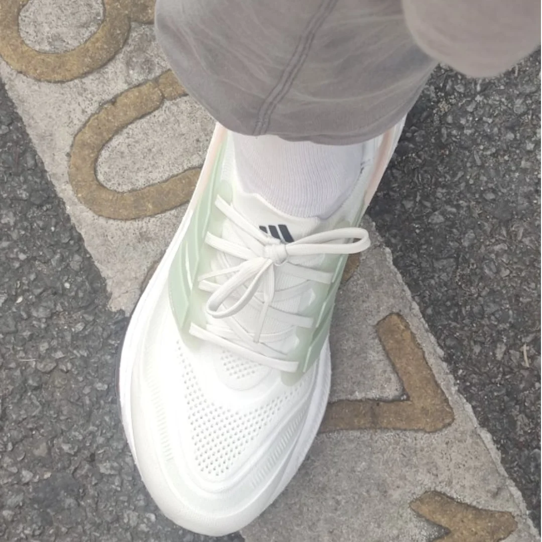 Adidas new listing ULT low-top running shoes non-slip wear-resistant lightweight men and women with the same model