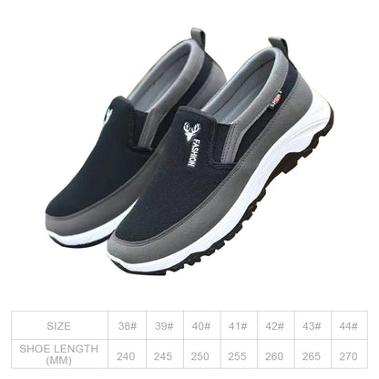 Loafers Men Sneakers Mesh Breathable Non-Slip Slip On Vulcanized Shoes Soft Sole Solid Color Comfortable Water Shoes Zapatos